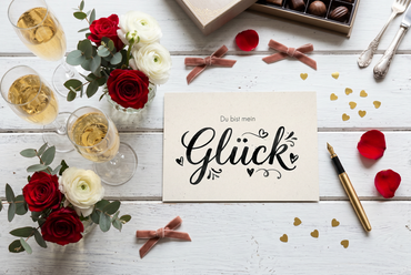 Grußkarte "Du bist mein Glück" | Kalligrafie Grußkarte minimalistisch | Valentinstag, Jahrestag, Hochzeit | unifarben Postkarte DIN A6