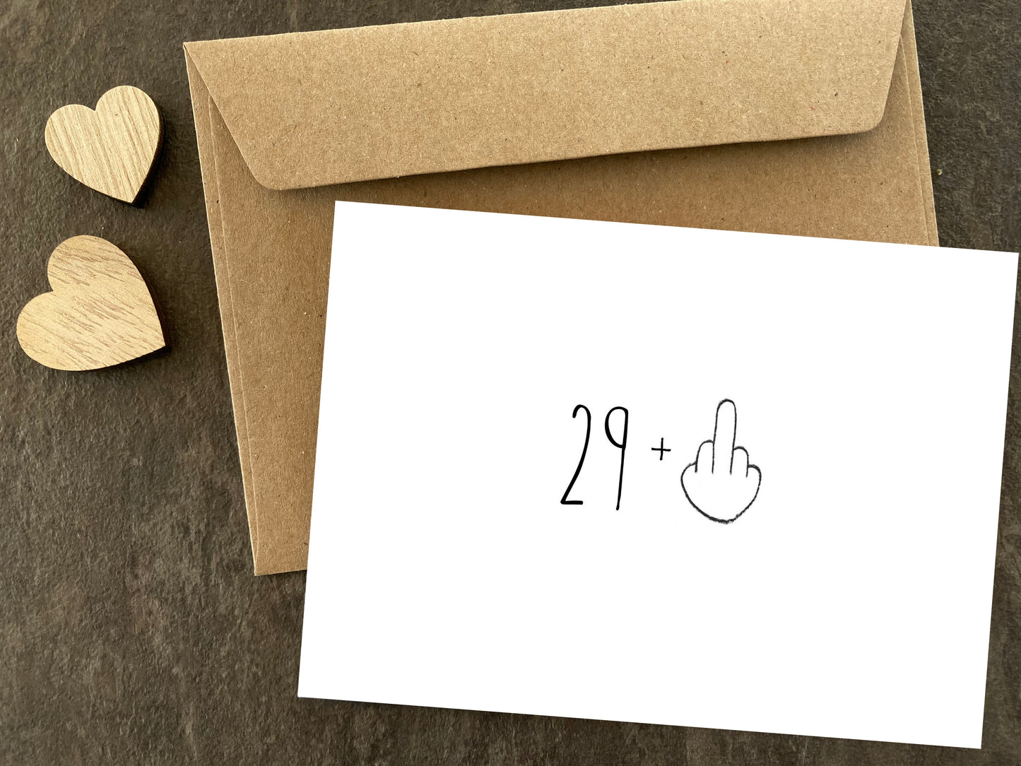 Einladung zum 30. Geburtstag: 29+ Mittelfinger – Frech aus den Zwanzigern!
