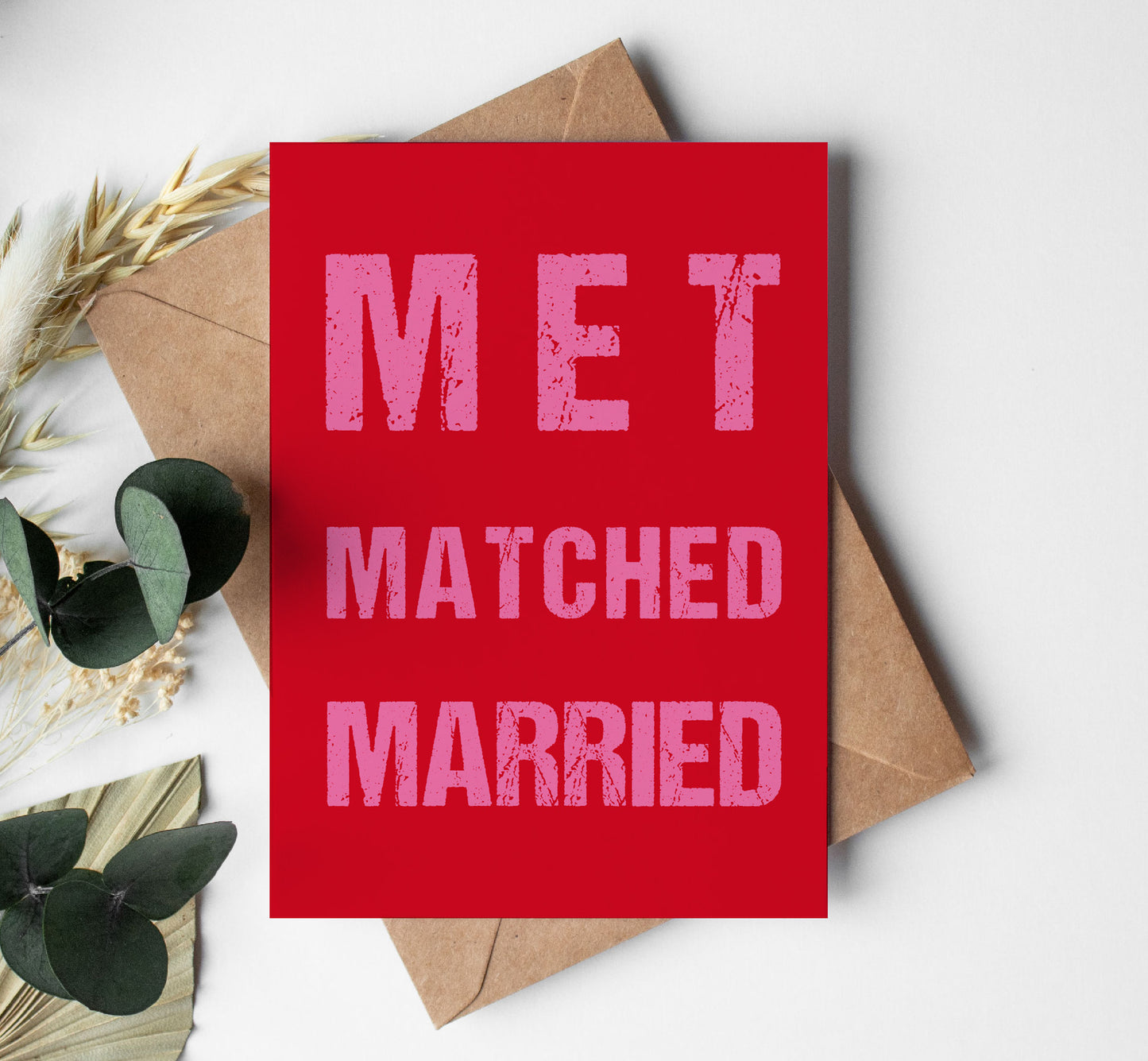 Hochzeitseinladung „MET MATCHED MARRIED“ | Minimalistisches 3-M-Design | Moderne Typografie-Karte