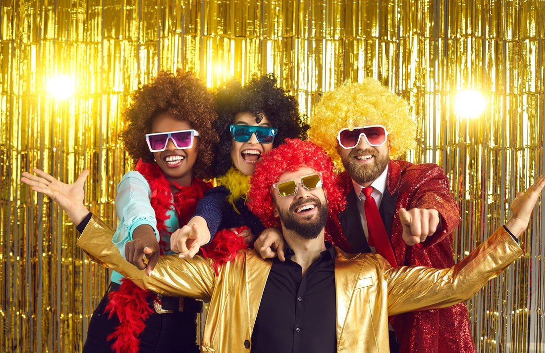 Mottopartys: die besten Ideen für Deine Feier! - Individuelle Einladung