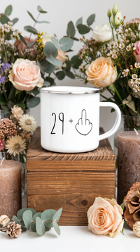 Lustige Emaille Tasse 30 Geburtstag Mittelfinger, Witziges Geschenk 30er Spruch, Personalisierte Retro Kaffeetasse 29+ Becher Büro