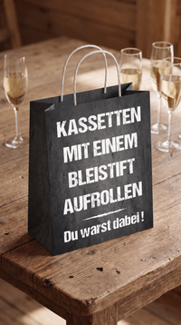 Geschenktüte „Kassette“ – Retro-Geschenktasche zum Geburtstag für 80er- & 90er-Fans