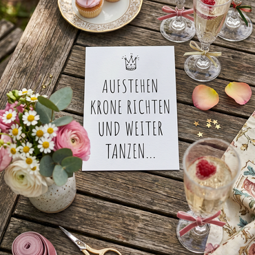 Einladung zum Geburtstag: Krone richten und weiter tanzen