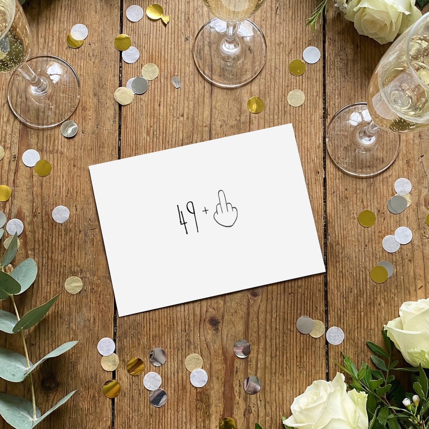 Einladung zum 50. Geburtstag: 49+ Mittelfinger – 50? Nicht mit mir!