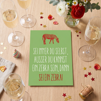 Grußkarte Zebra Grün – Lustige Geburtstagskarte mit humorvollem Spruch, DIN A6 Postkarte - Individuelle Einladung