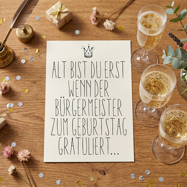 Glückwunsch Postkarte – Lustige Geburtstagskarte mit Bürgermeister Spruch, DIN A6 Format - Individuelle Einladung