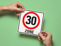 Einladung zum 30. Geburtstag: Verkehrsschild 30 Zone - Individuelle Einladung