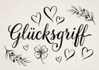 Verspielte Hochzeitseinladung „GLÜCKSGRIFF“ | Edles Typografie-Design mit Herzen - Individuelle Einladung