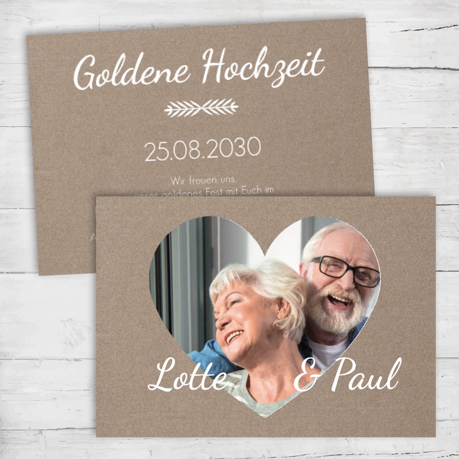 Einladung zur Goldenen Hochzeit: Rustikal mit Herzfoto