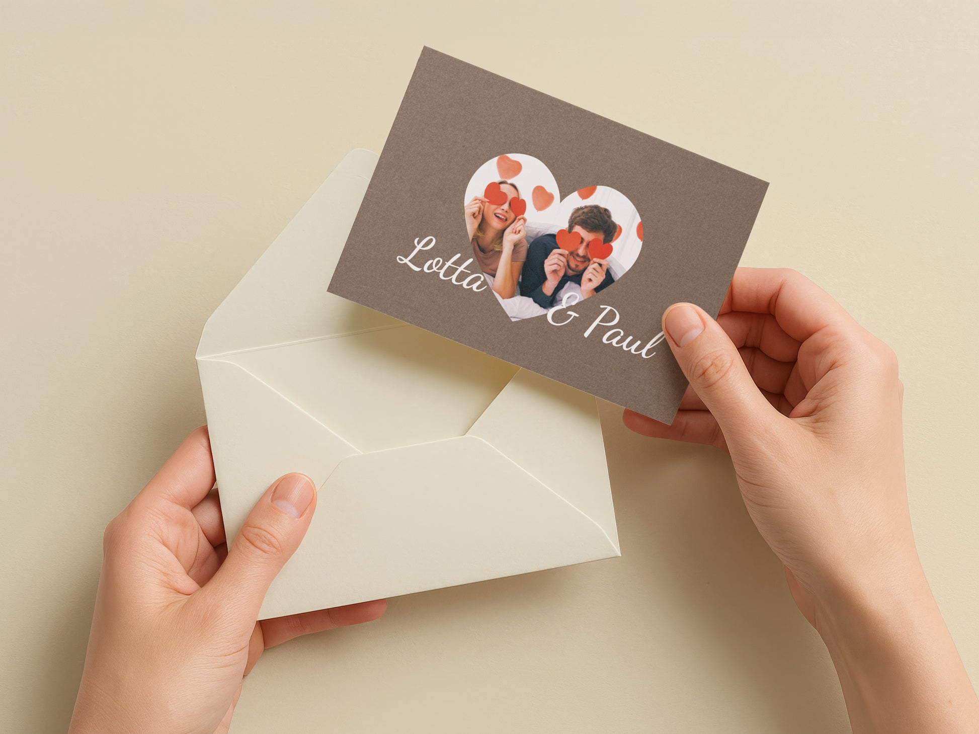 Rustikale Hochzeitseinladung – Einladung Hochzeit mit Herzfoto Karte - Individuelle Einladung