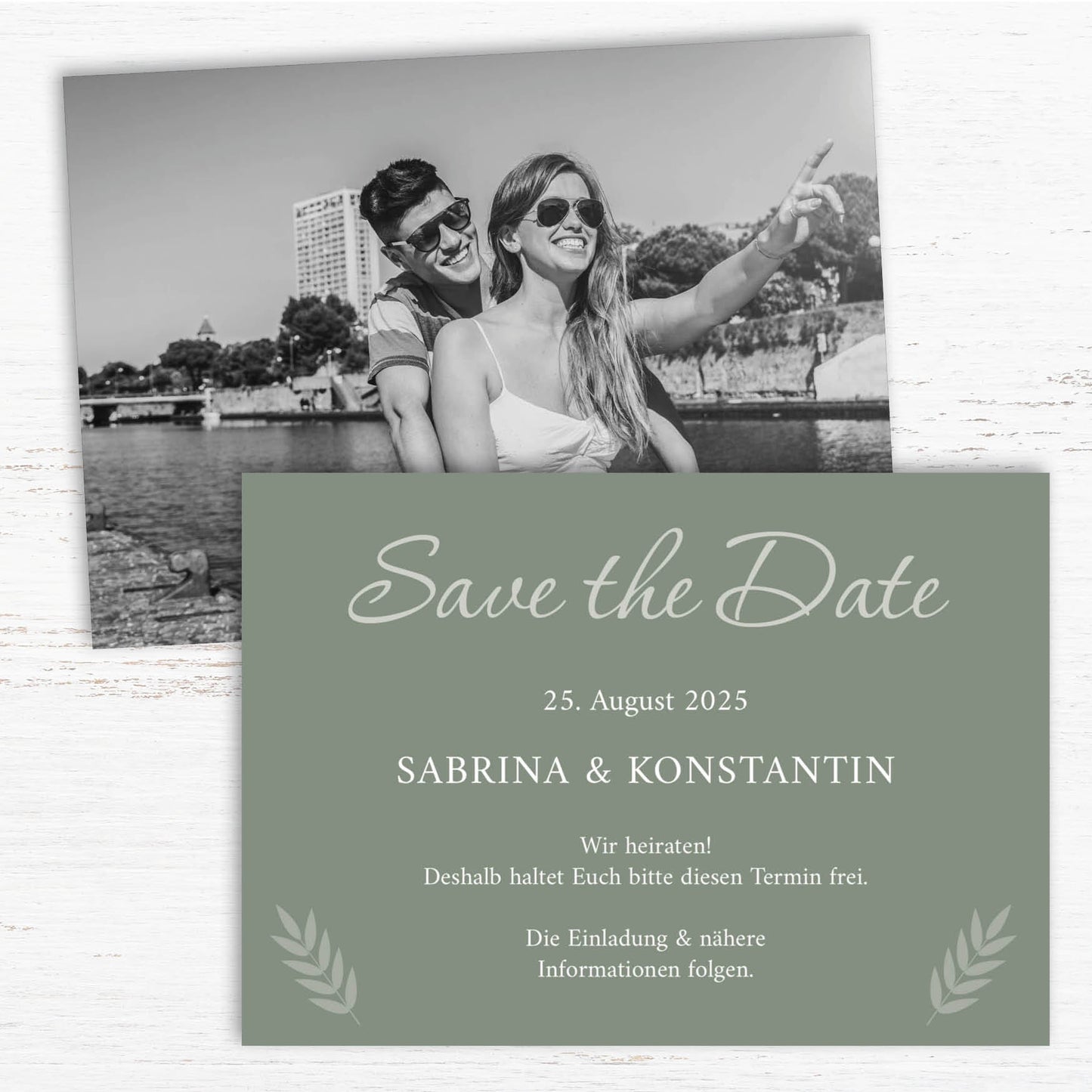 Save the Date Karten: Urlaubsfoto in Olive